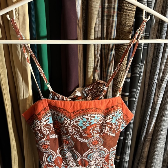 Rubber Ducky Productions, Inc. brown, blue,white,orange paisley tie backed dress - Picture 3 of 11